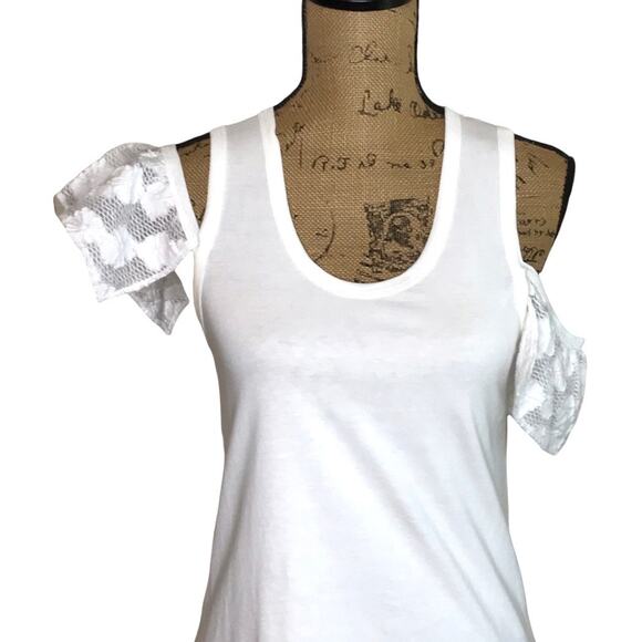 See By Chloe Size 36 White Cold Shoulder Floral Lace Ruffle Tank Top Romantic - Picture 6 of 16
